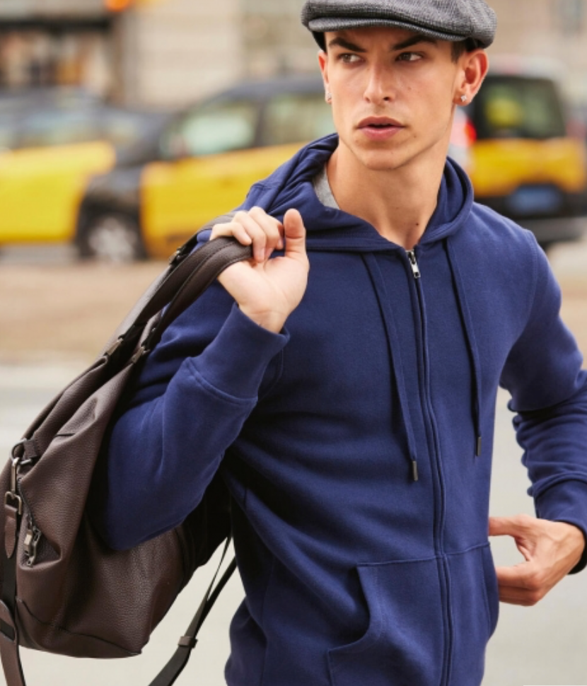 Pull zip hood