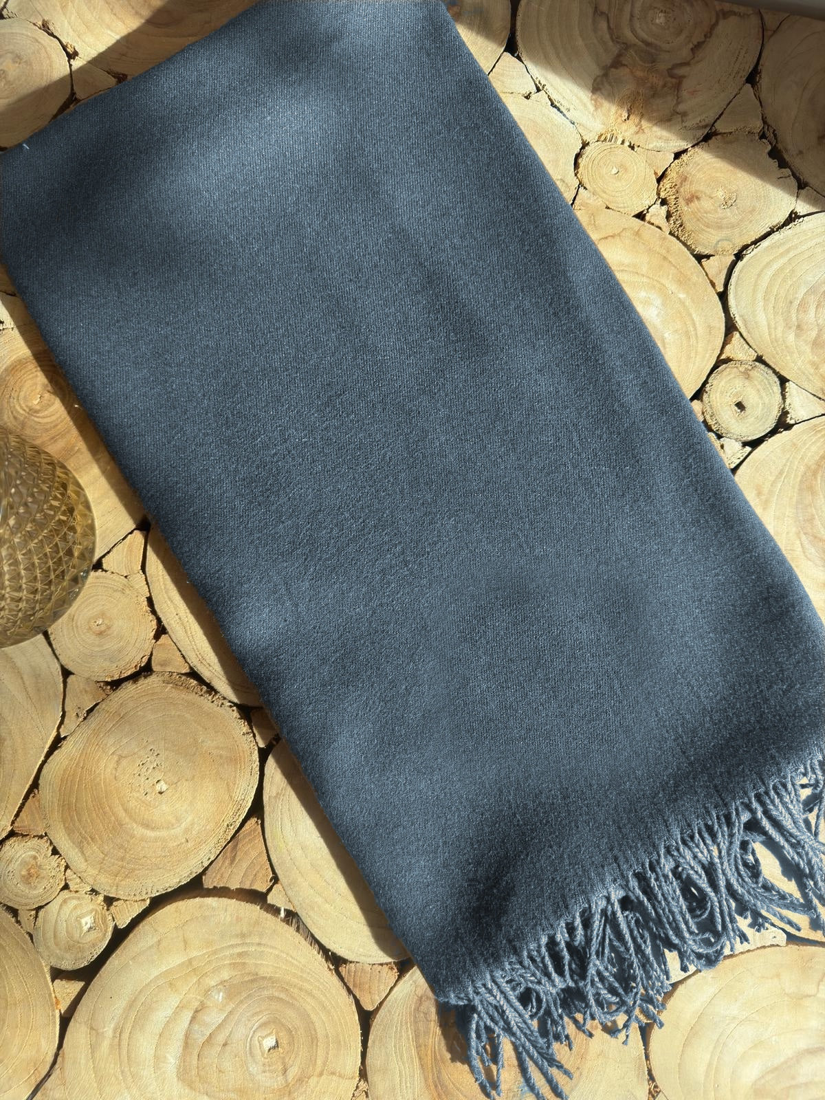 Écharpe binôme gris foncé à personnaliser, avant broderie