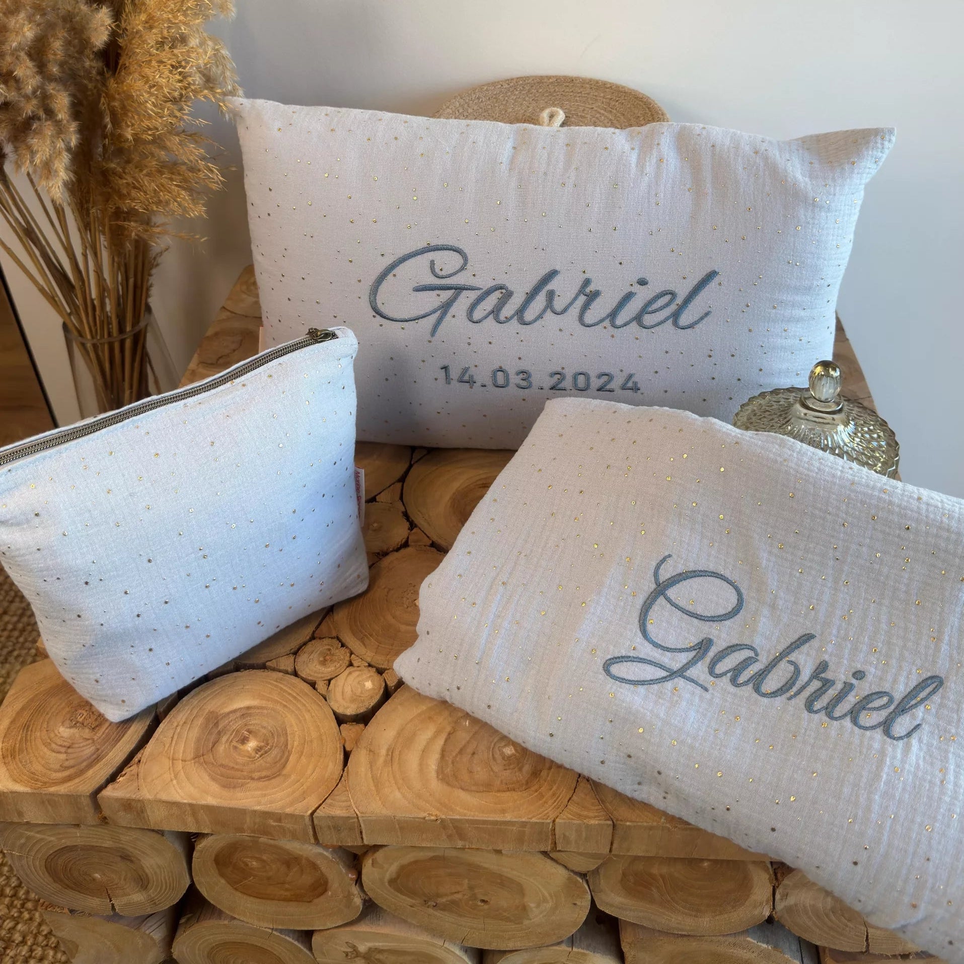 Parure bébé – Plaids + Sac enfant + Coussin