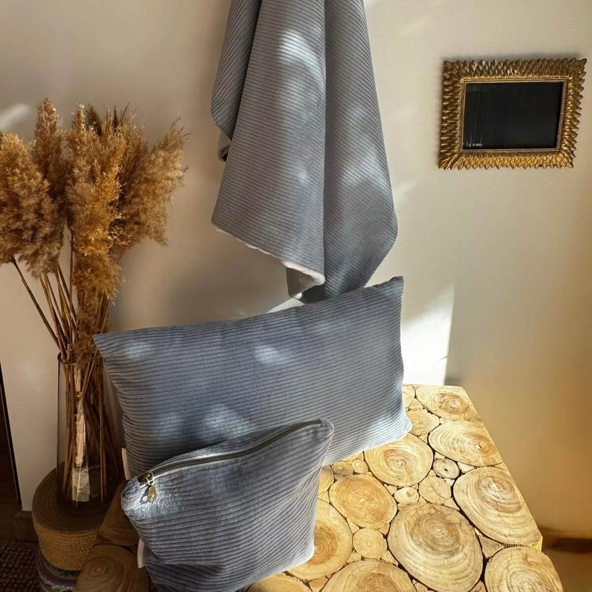 Parure bébé – Plaids + pochette + Coussin Velours
