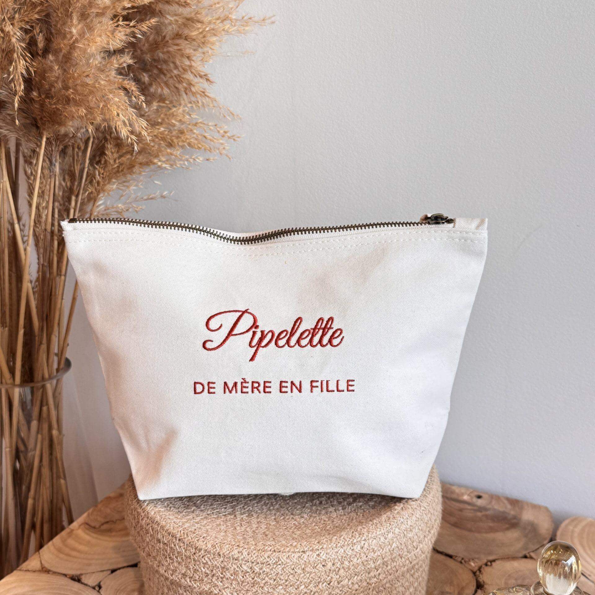 Pipelette de mère en fille