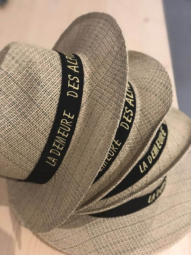 Chapeau