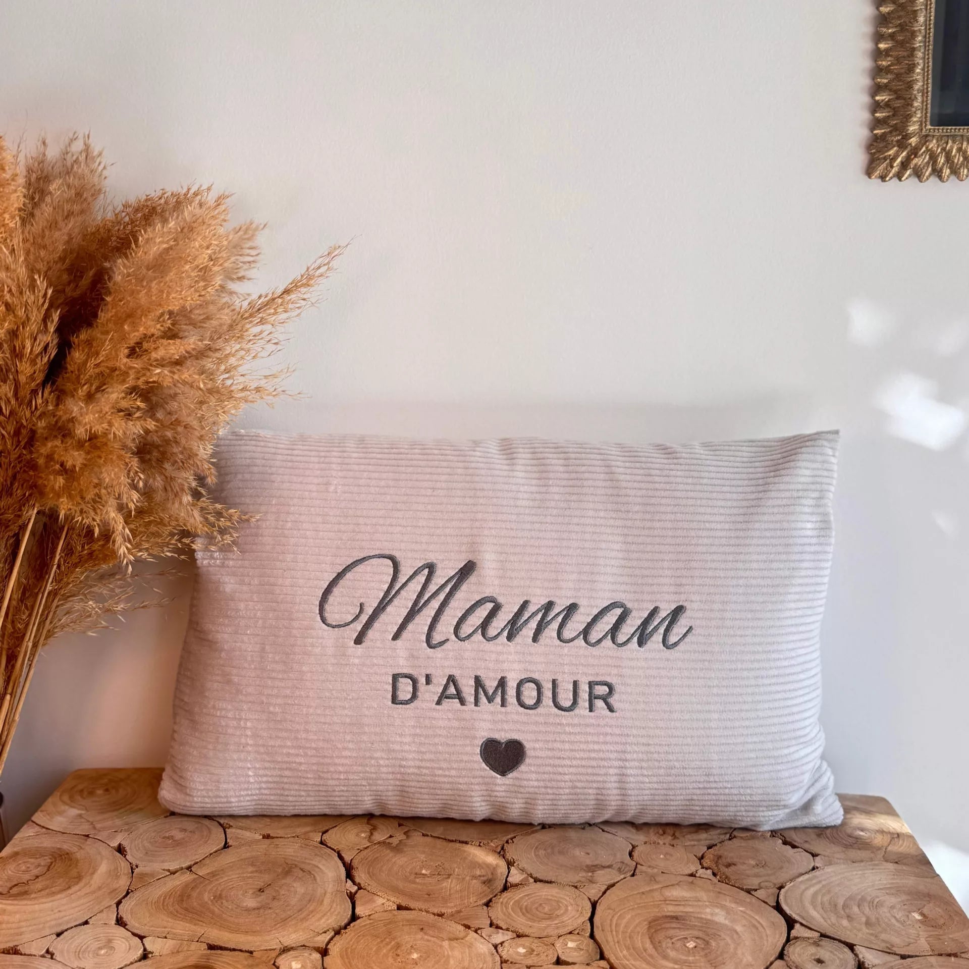 Coussin blanc écrue - Maman d'amour