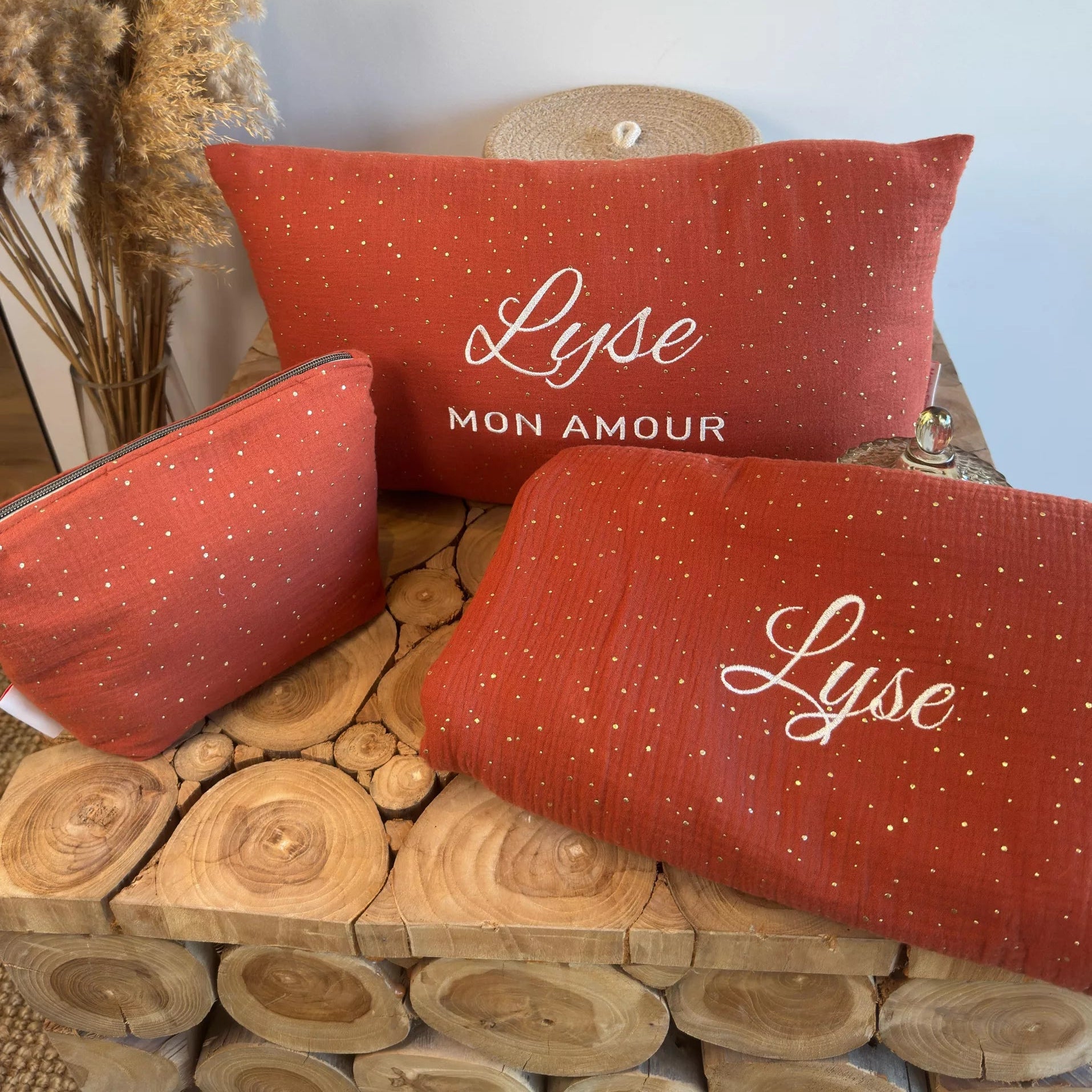 Parure bébé – Plaids + Sac enfant + Coussin