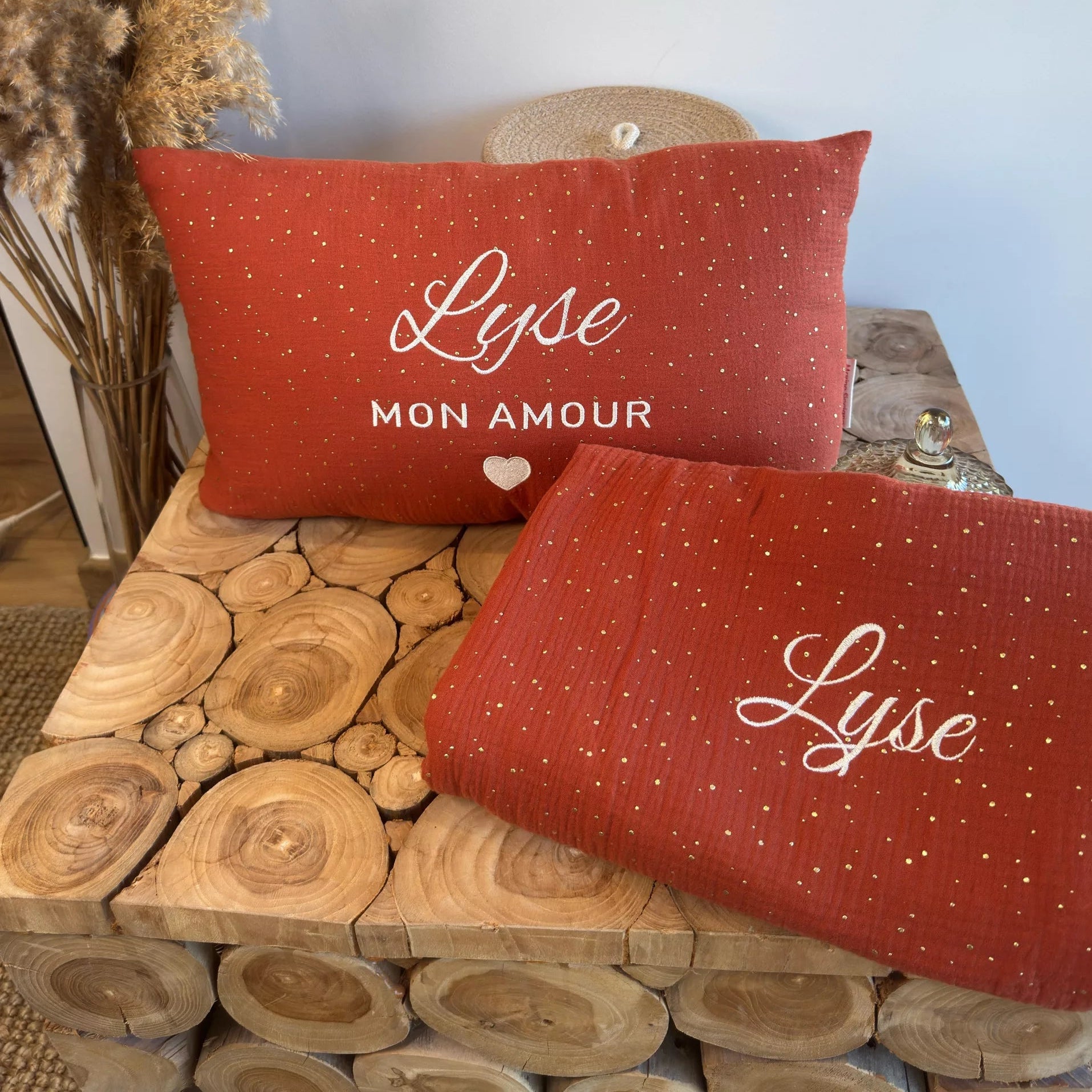 Parure bébé – Plaids + coussin gaze de coton