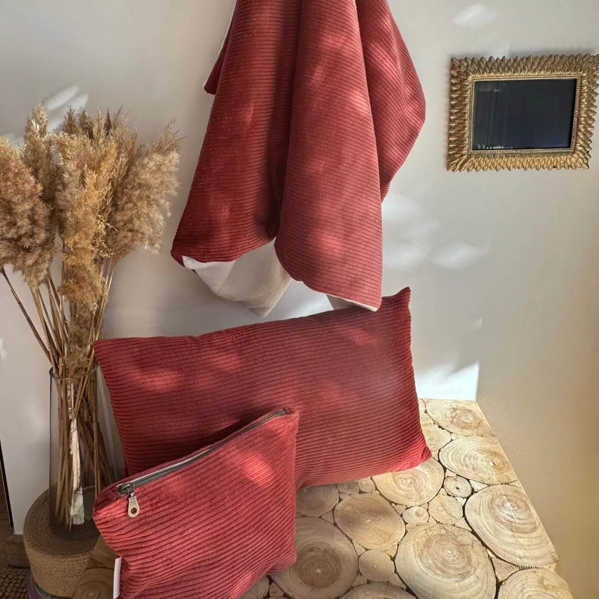 Parure bébé – Plaids + pochette + Coussin Velours