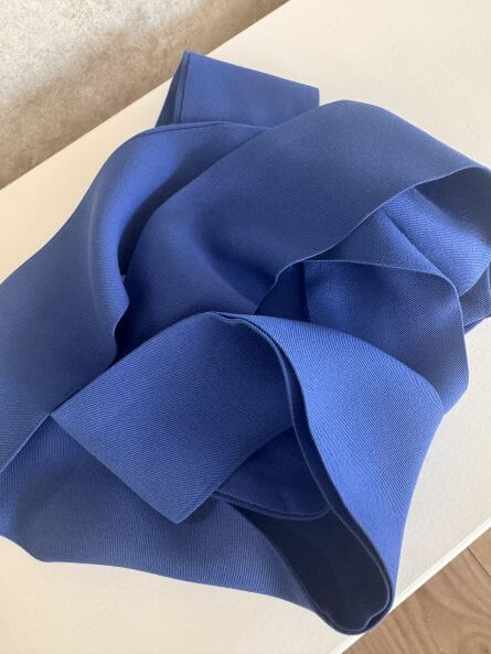 Petit format - Ruban bleu électrique – Image 3