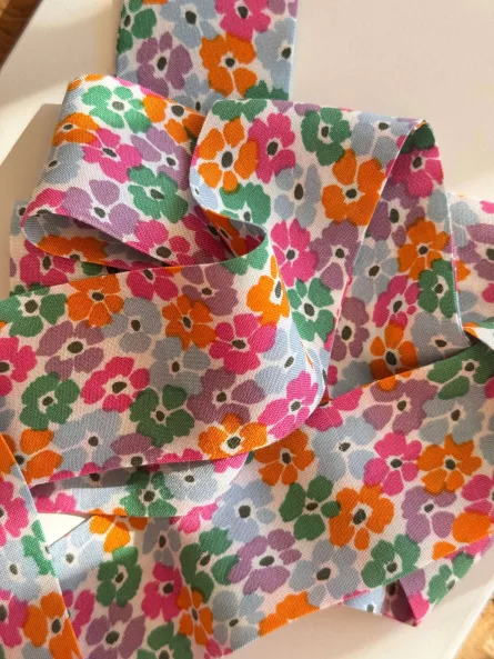 Grand format - Ruban petites fleurs - Lève toi et brille - Broderie violette – Image 2