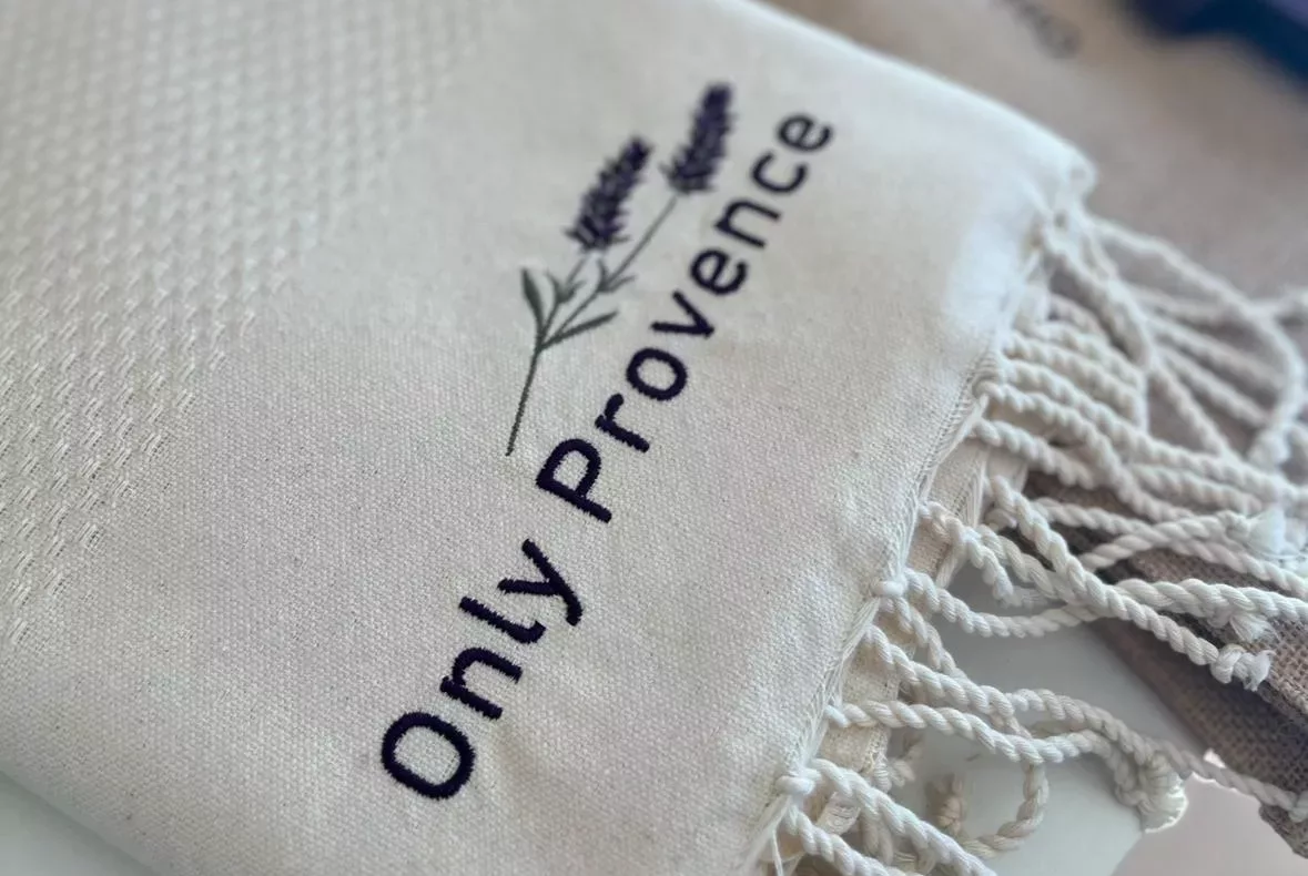 WhatsApp Image 2025-11-18 at 23.28.54 (1)